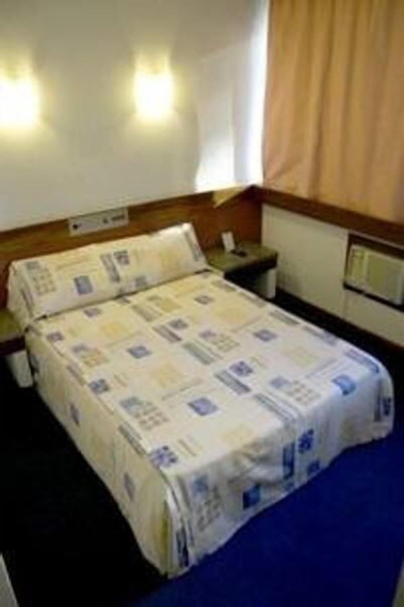 Elo Hotel